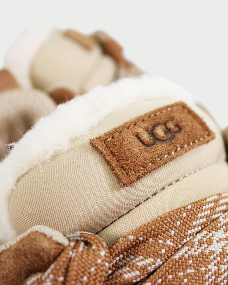 UGG Schnürschuhe Gummisohle